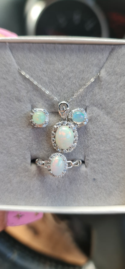 Opal Jewellery Set