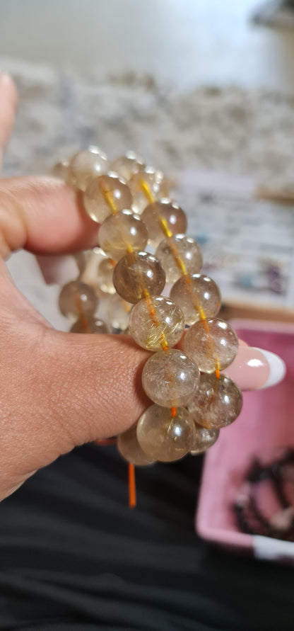 Golden rutilated Quartz