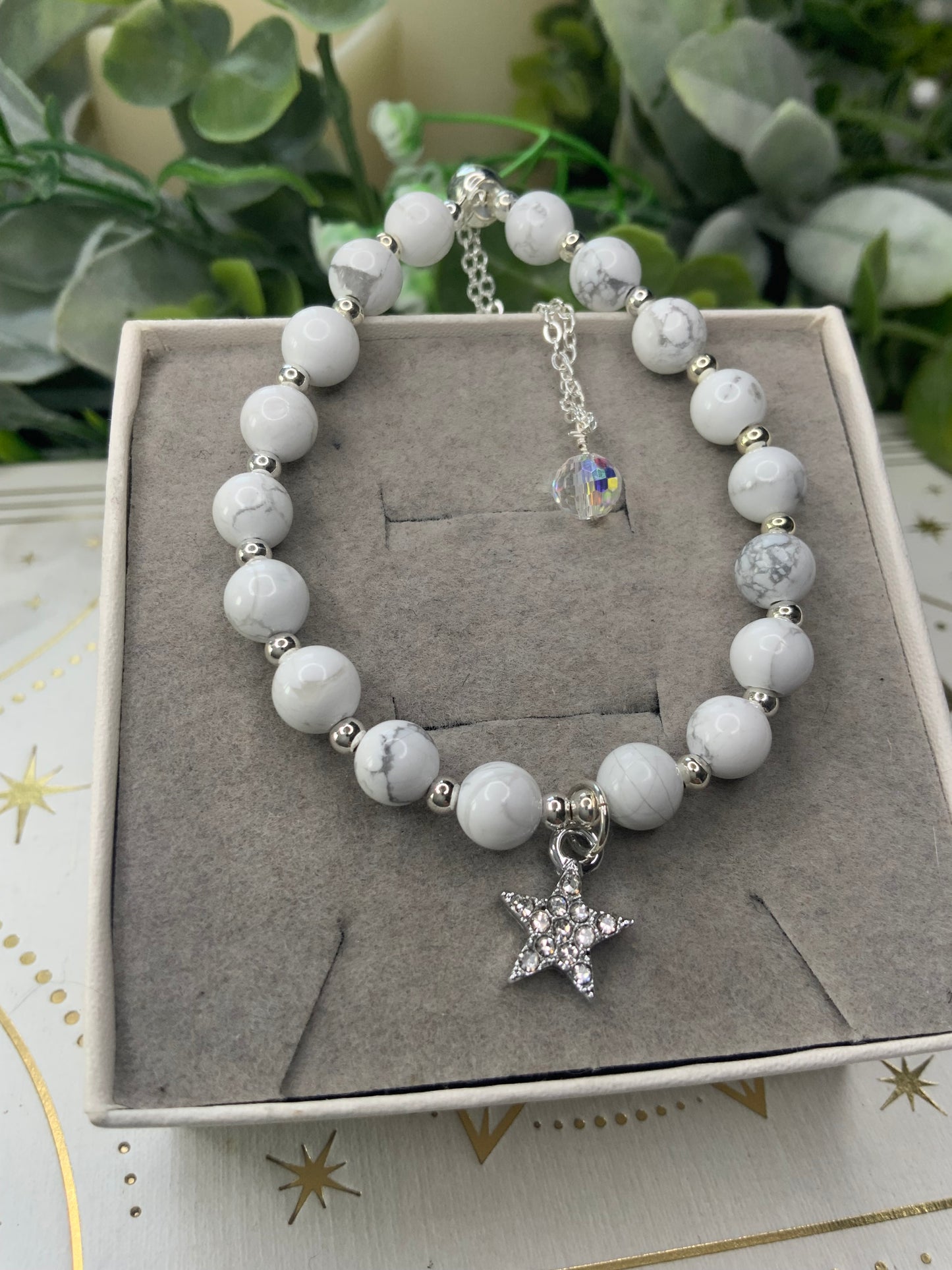 Howlite star crystal bracelet